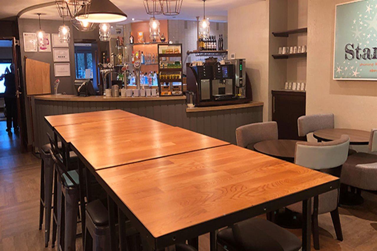 Premier Inn Watford Central Eksteriør bilde