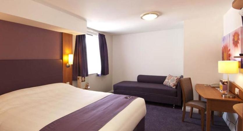 Premier Inn Watford Central Eksteriør bilde